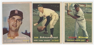 1957 Topps lot of 9 mid-grade cards including HOF Hoyt Wilhelm and Minnie Minoso plus 4 mid-series high numbers (#265, #295, #308, #335) VG-EX